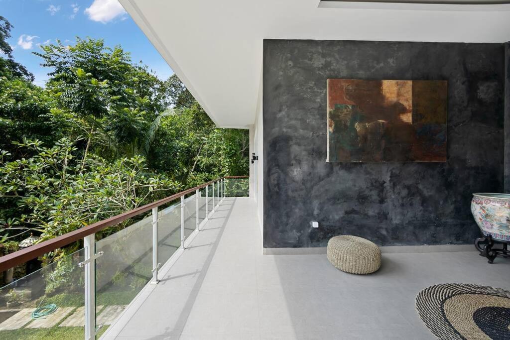 New 4 Bedroom Villa Surrounded By Jungle And Ricefields Ubud Kültér fotó